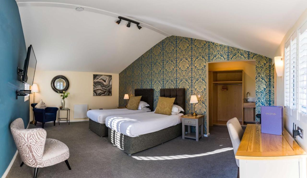 Manor Court Hotel Carnaby Kültér fotó
